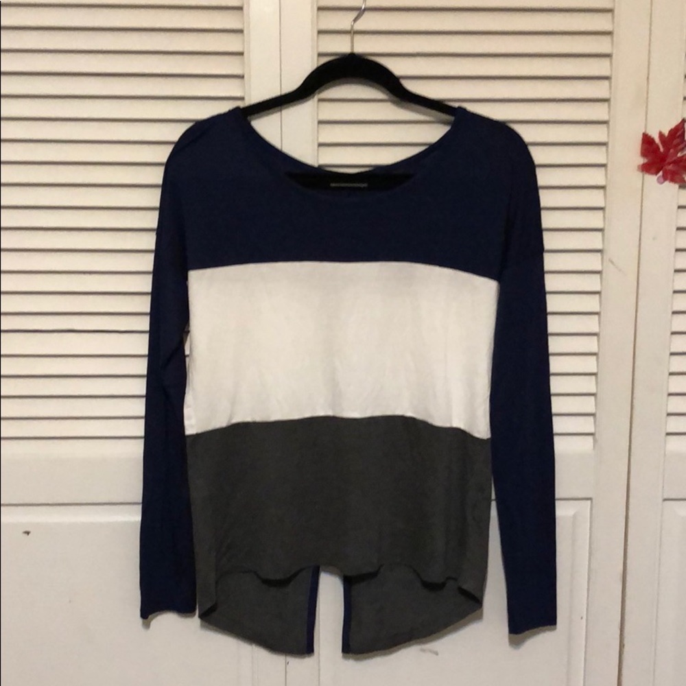 White a blue long sleeve